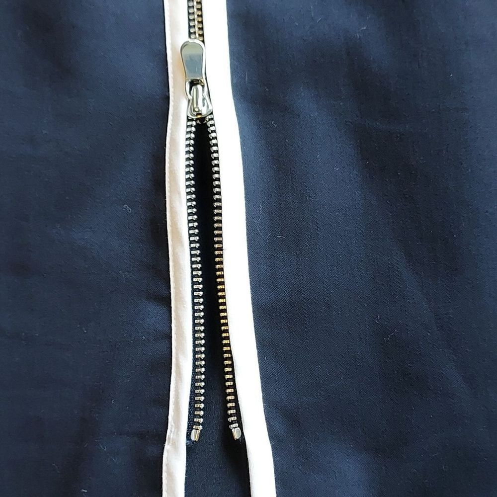 Ann Taylor  Sleeveless Sheath Dress Navy Blue White‎ Trim Zip Slit 4 - Picture 4 of 9